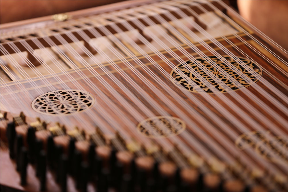 Instrument de musique - Qanûn - Conservatoire Mélodivers